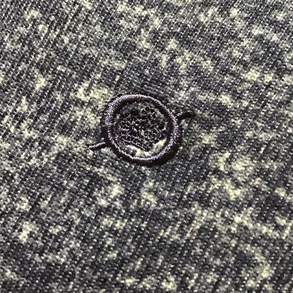 TAGS REMOVED / no brand tag  women's LONG SLEEVE top/  blue and white - Picture 3 of 3